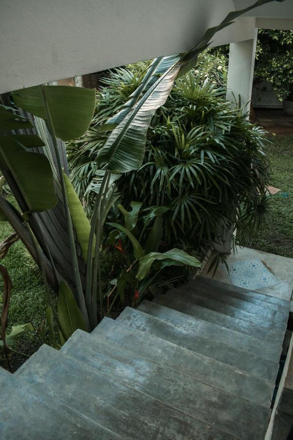 Casa Gitano Hotel Ahangama Exterior foto